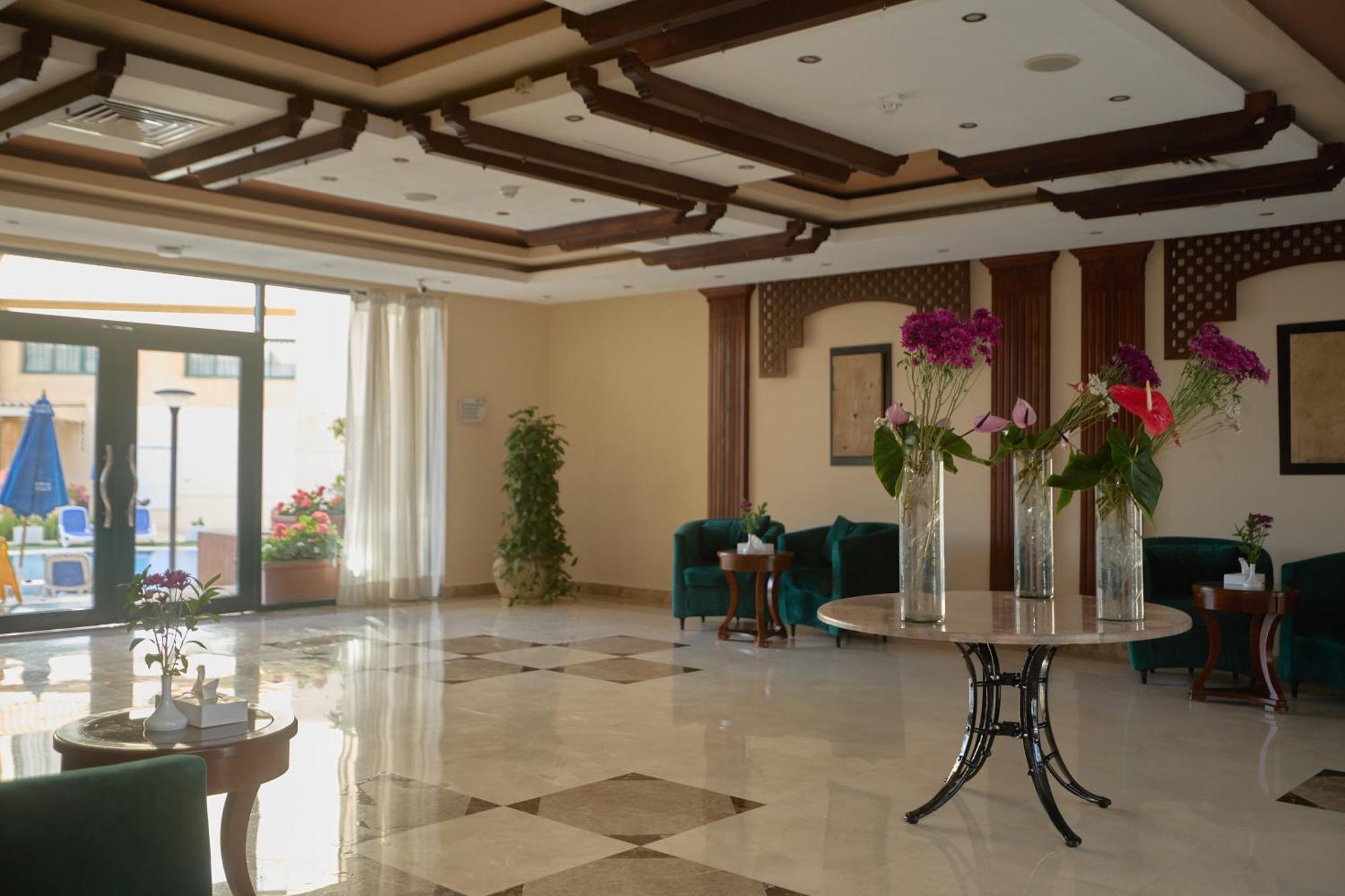 Swiss Inn Plaza Hotel 6th of October City Экстерьер фото